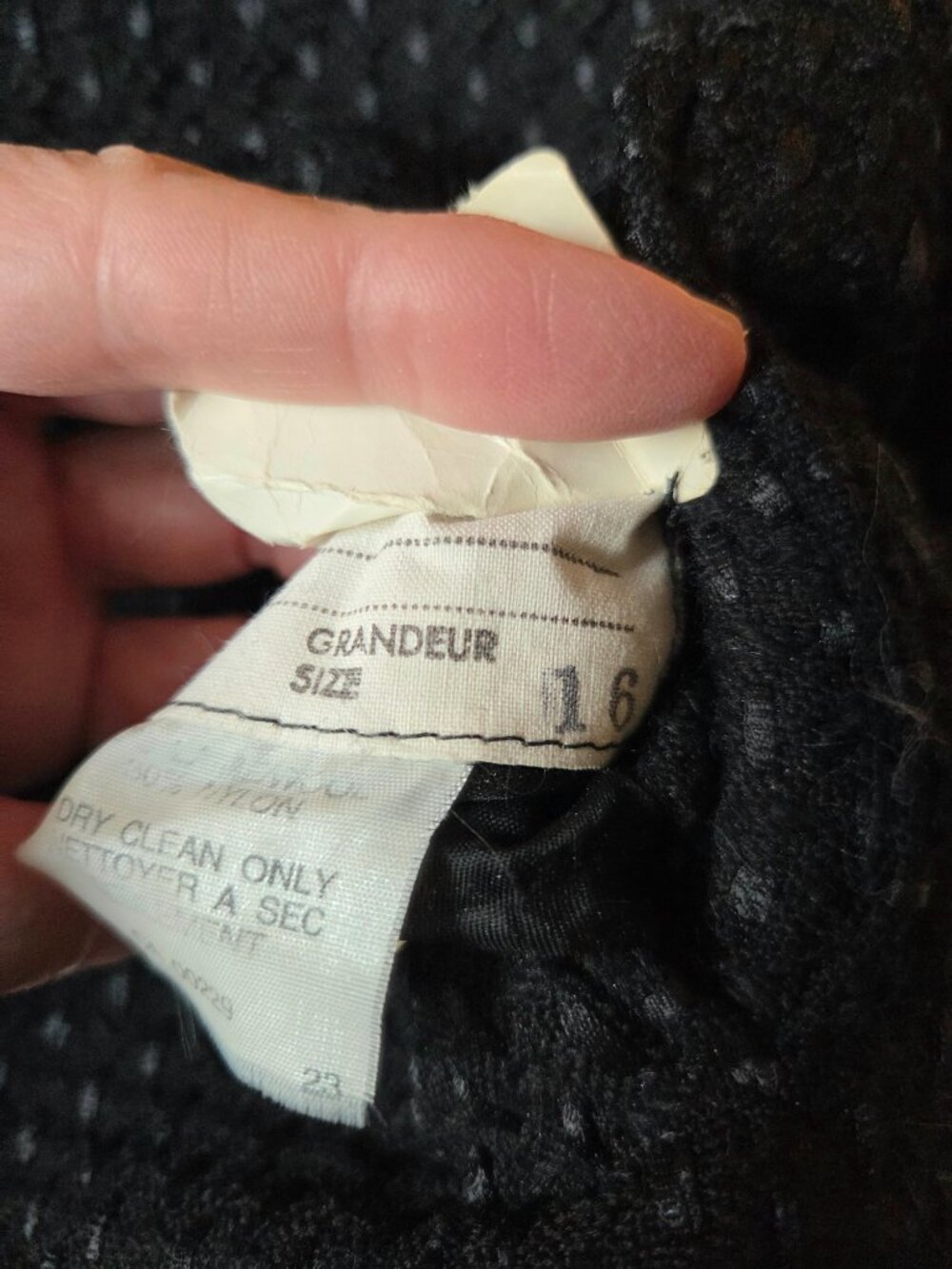 Vintage Aquascutum of London Black Wool Blend Textured Blazer/Coat - Picture 11 of 11